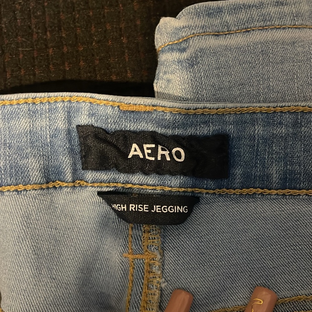 Aero High Rise Jeggings - Picture 2 of 5